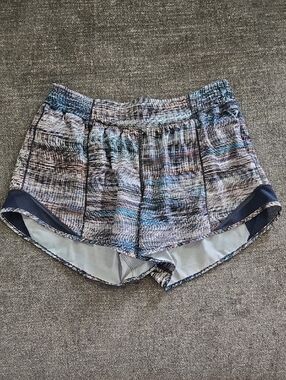 lululemon athletica Multi-Blue Patterned Athletic Shorts